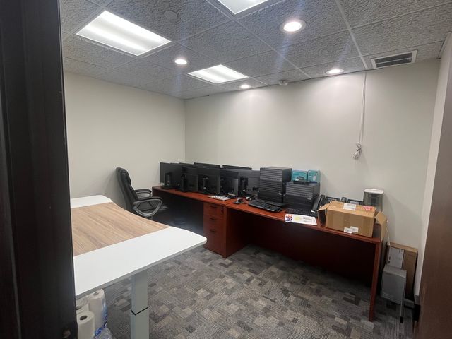 1336 Enterprise Drive, Romeoville, IL 60446