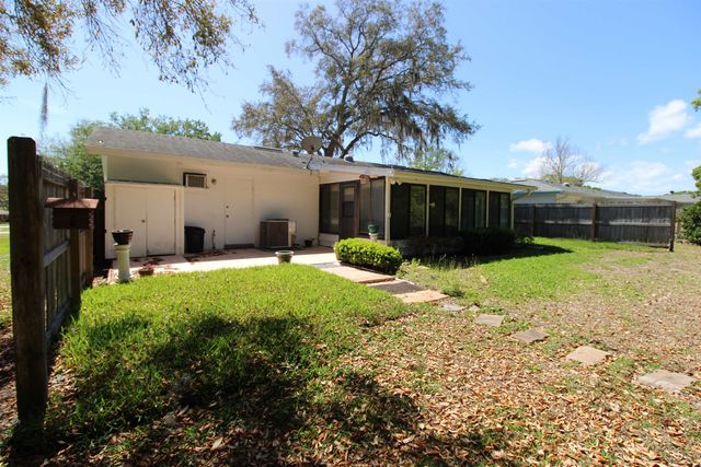 402 Casuarina Circle, St Augustine, FL 32086