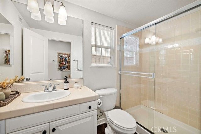 17 Regents Park, Ladera Ranch, CA 92694