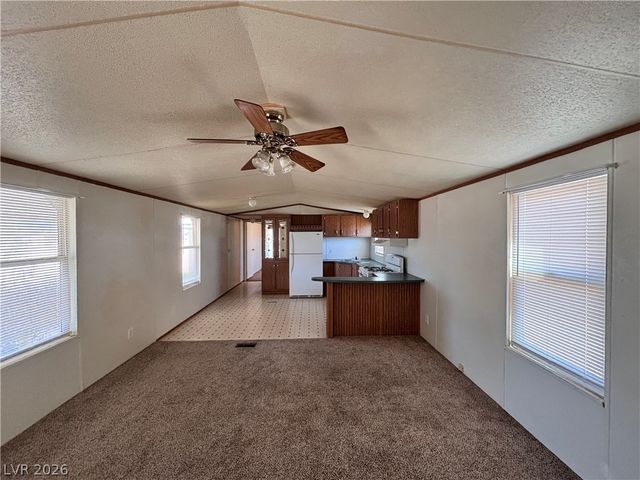 3851 West Donner Street, Pahrump, NV 89048
