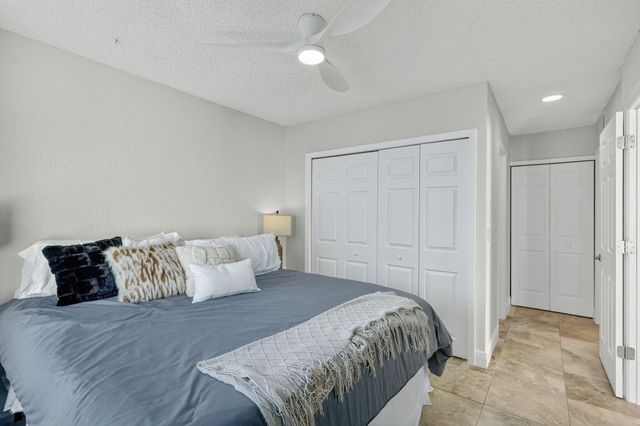 950 S Kanner Highway 129, Stuart, FL 34994