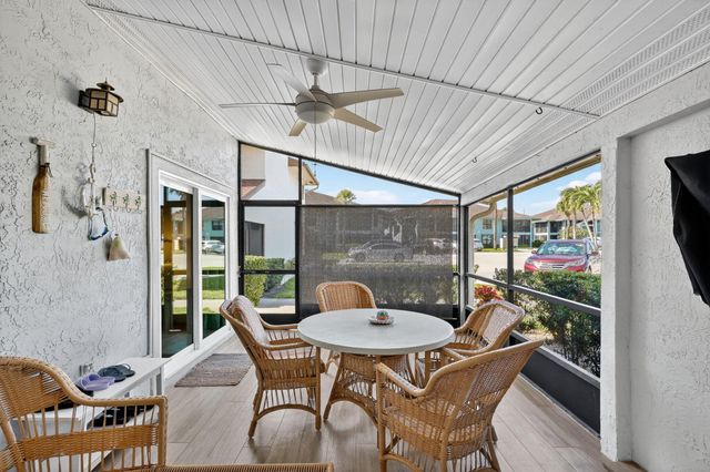 950 S Kanner Highway 129, Stuart, FL 34994