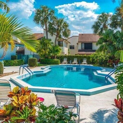 950 S Kanner Highway 129, Stuart, FL 34994