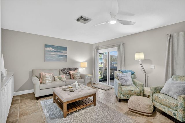 950 S Kanner Highway 129, Stuart, FL 34994