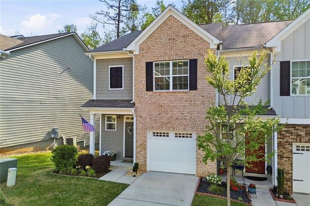 1528 Bluff Valley Circle, Gainesville, GA 30504