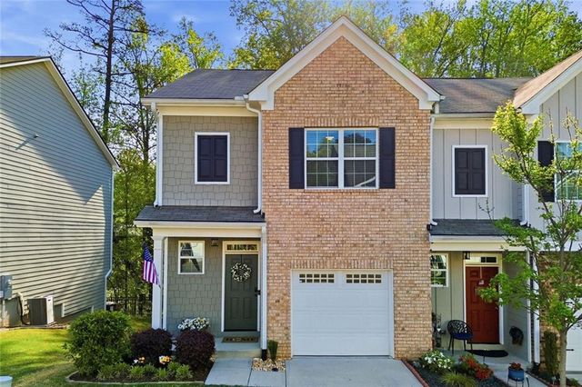 1528 Bluff Valley Circle, Gainesville, GA 30504