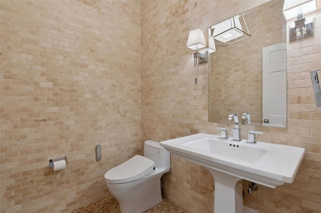 5001 LATROBE DRIVE, Windermere, FL 34786