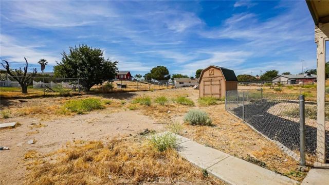 12786 4th, Victorville, CA 92395