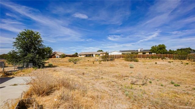 12786 4th, Victorville, CA 92395