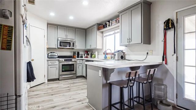 12786 4th, Victorville, CA 92395