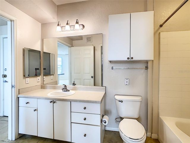 911 N ORANGE AVENUE 441, Orlando, FL 32801