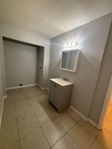 3208 LOUISIANA Avenue, Fort Pierce, FL 34947
