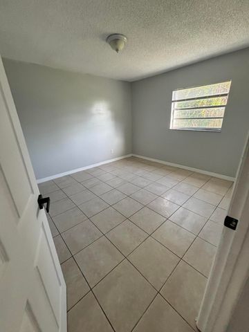 3208 LOUISIANA Avenue, Fort Pierce, FL 34947