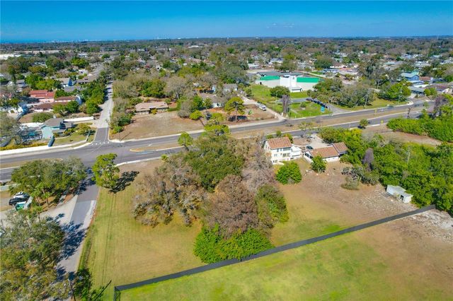 12750 PARK BOULEVARD, Seminole, FL 33776
