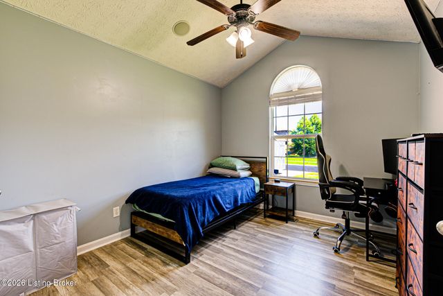 179 Reserves Blvd, Shepherdsville, KY 40165