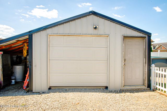 179 Reserves Blvd, Shepherdsville, KY 40165