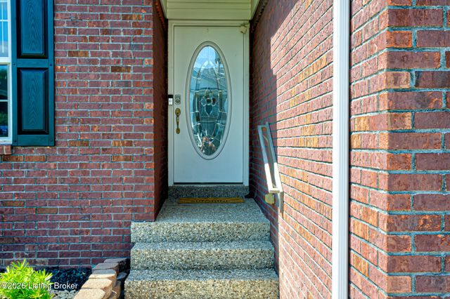 179 Reserves Blvd, Shepherdsville, KY 40165