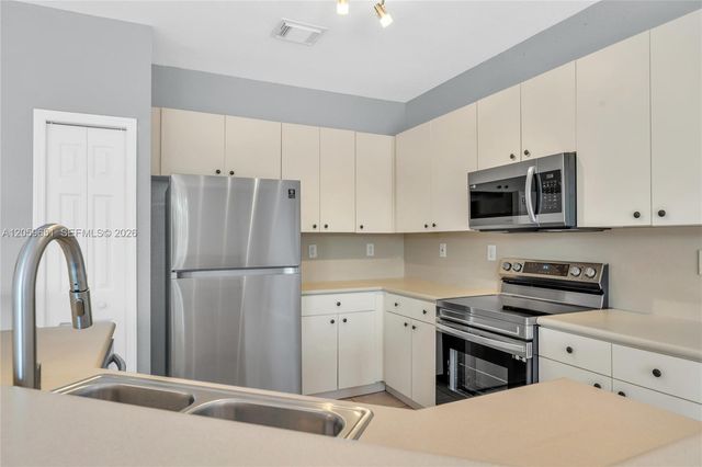 16673 SW 78 Terrace, Miami, FL 33193