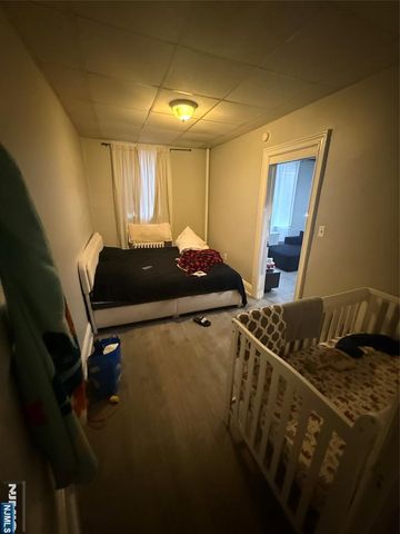 322 Anderson Avenue, Fairview, NJ 07022