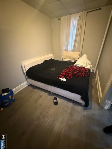 322 Anderson Avenue, Fairview, NJ 07022