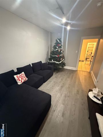 322 Anderson Avenue, Fairview, NJ 07022