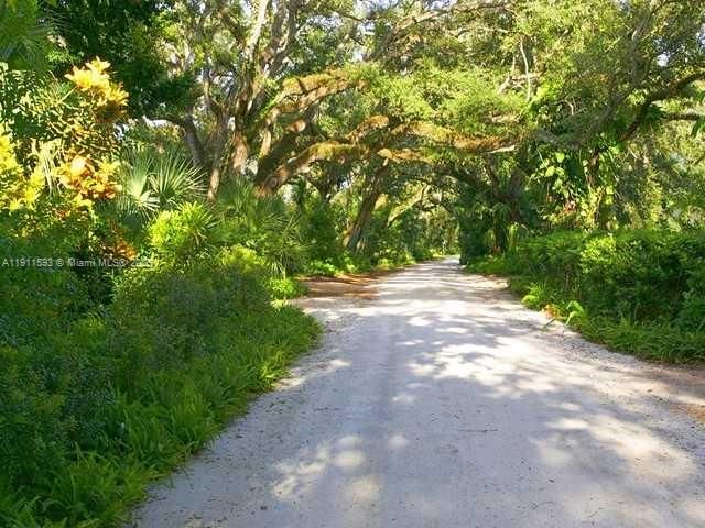 1815 Mooringline Dr 1, Vero Beach, FL 32963