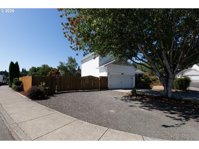425 NORTHSTAR Ct, Columbia City, OR 97018