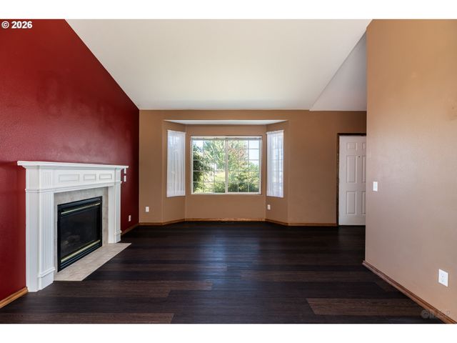 425 NORTHSTAR Ct, Columbia City, OR 97018