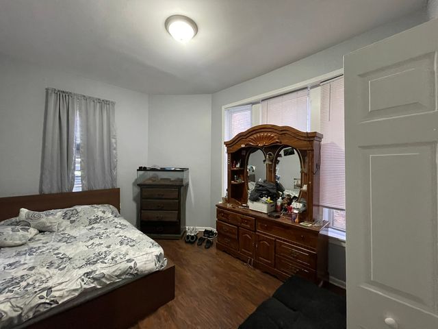 7621 S Lowe Avenue, Chicago, IL 60620