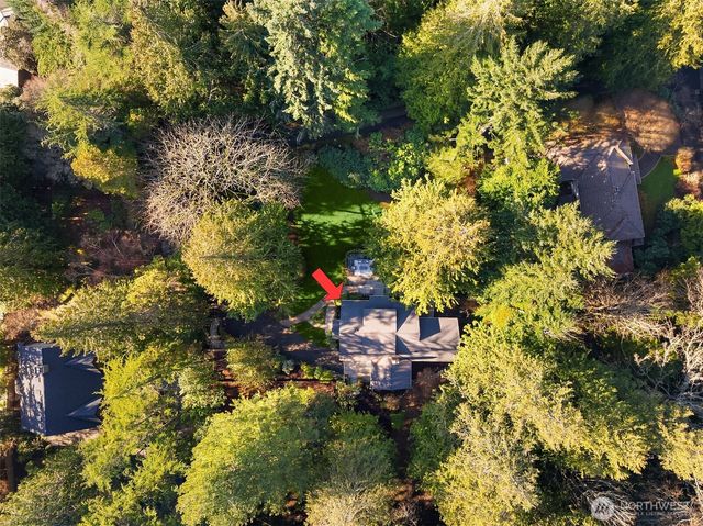 4240 W Cramer Street, Seattle, WA 98199