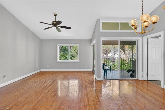 2810 Citrus Lake DR U201, Naples, FL 34109