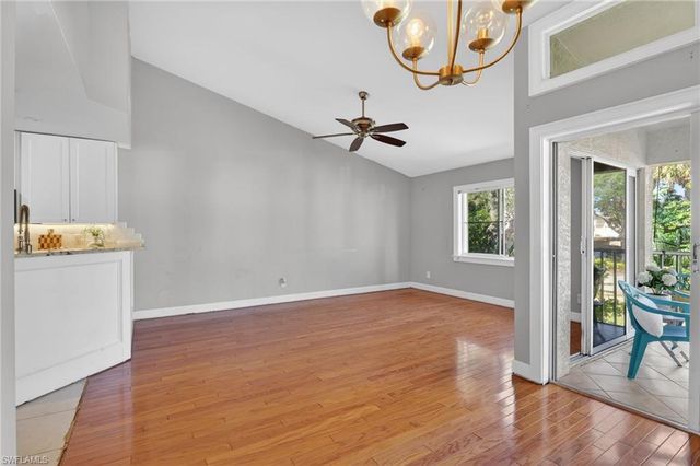 2810 Citrus Lake DR U201, Naples, FL 34109