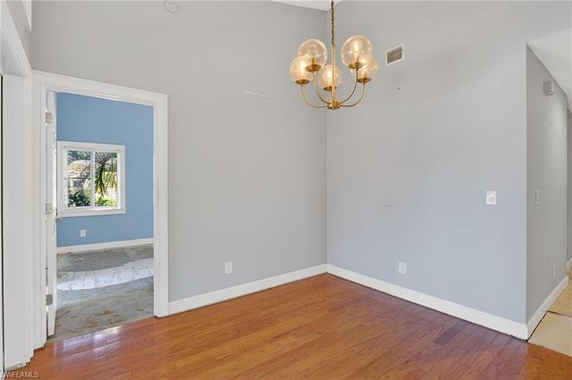 2810 Citrus Lake DR U201, Naples, FL 34109