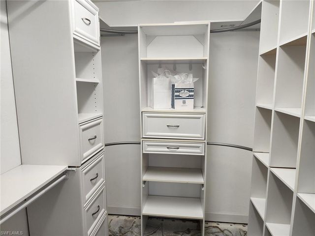 2810 Citrus Lake DR U201, Naples, FL 34109