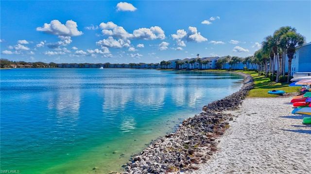 2810 Citrus Lake DR U201, Naples, FL 34109