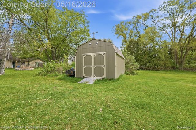 6595 Bray Road, Tuscola Township, MI 48768