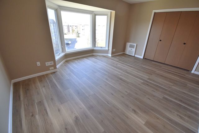 400 Ascot Drive 3M, Park Ridge, IL 60068