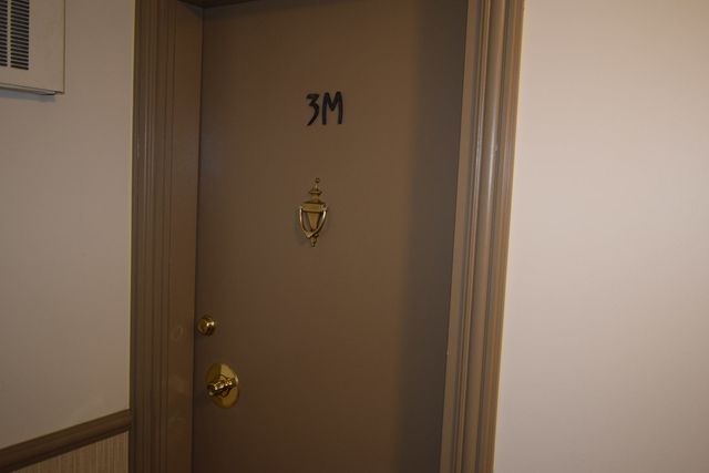 400 Ascot Drive 3M, Park Ridge, IL 60068