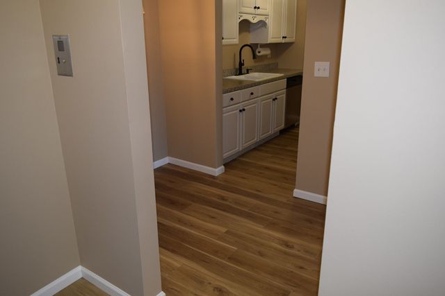 400 Ascot Drive 3M, Park Ridge, IL 60068