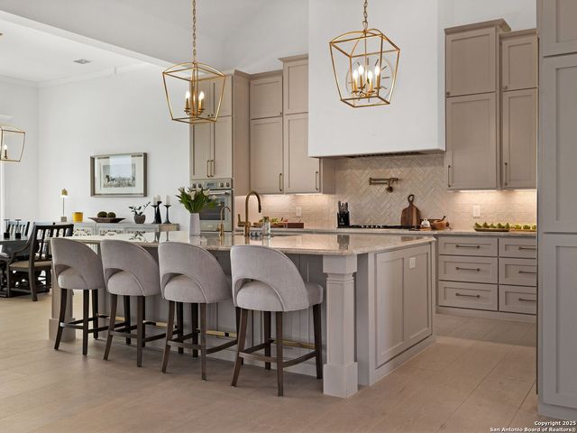 137 Phillip Ranch Rd, Boerne, TX 78006