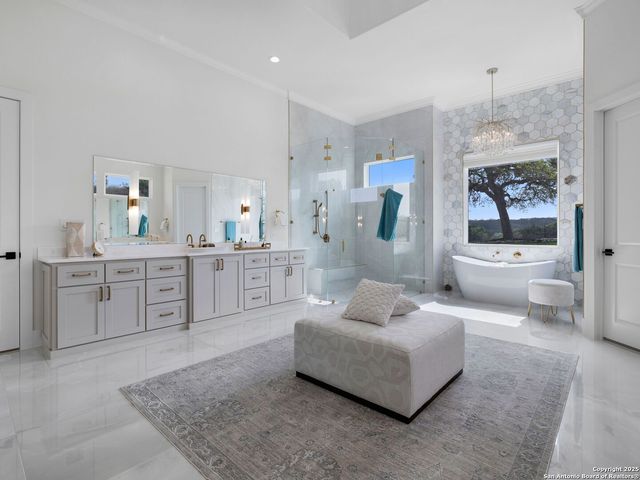 137 Phillip Ranch Rd, Boerne, TX 78006