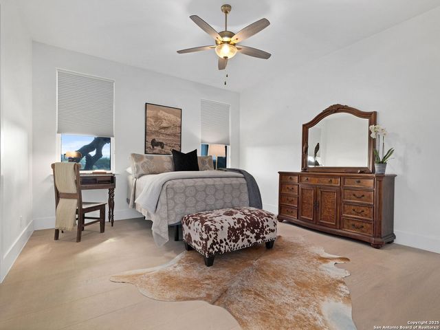 137 Phillip Ranch Rd, Boerne, TX 78006