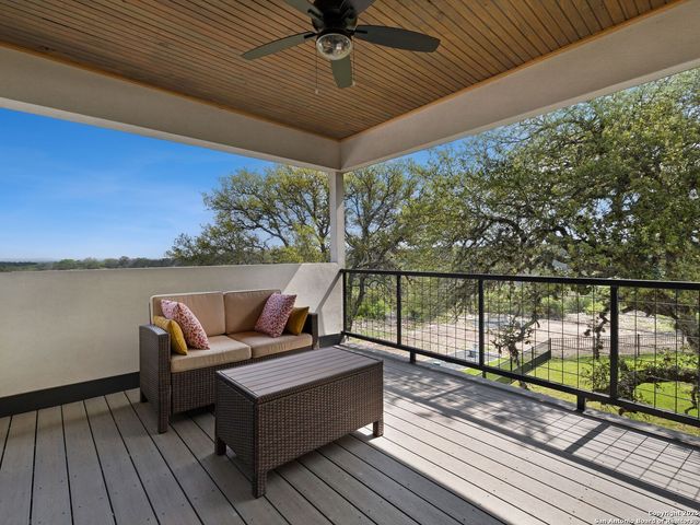 137 Phillip Ranch Rd, Boerne, TX 78006