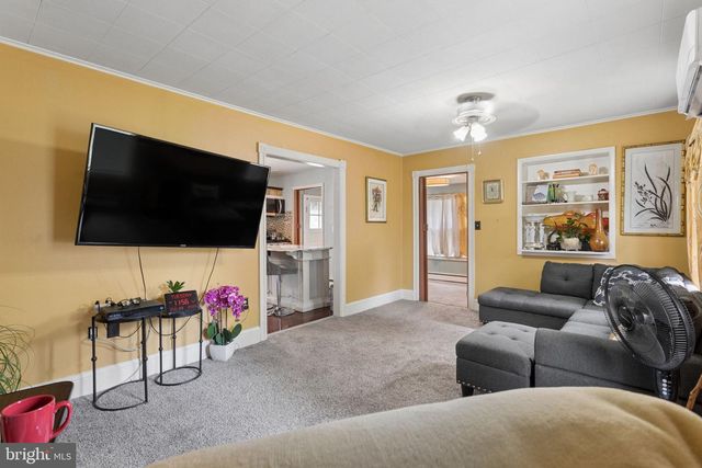 52 THORNTOWN LN, Bordentown, NJ 08505