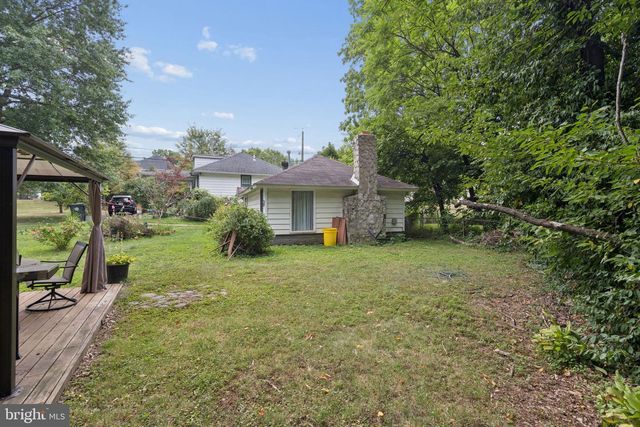 52 THORNTOWN LN, Bordentown, NJ 08505