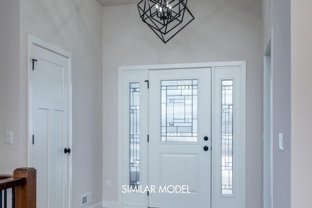 445 Foxfield Court, Oregon, WI 53575