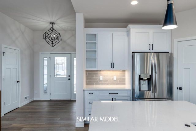 445 Foxfield Court, Oregon, WI 53575