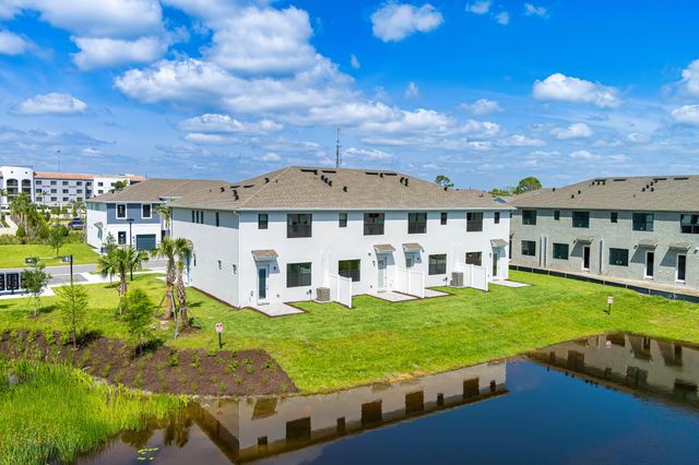 7645 SW Lucy Lane, Stuart, FL 34997