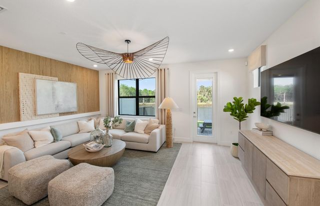 7645 SW Lucy Lane, Stuart, FL 34997