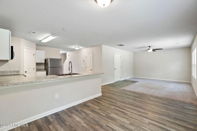 73 Shamrock Drive SW, Sunset Beach, NC 28468